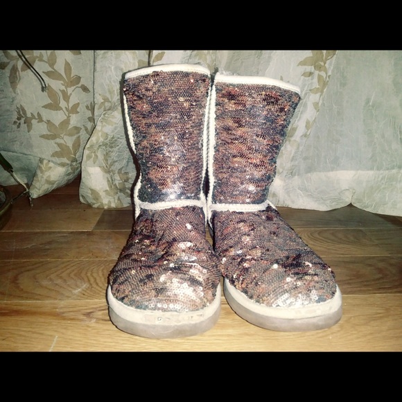 Sequin Color Shifting Ugg Boots - Picture 2 of 6